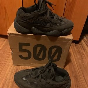 Yeezy 500 utility black I whore them 3 times